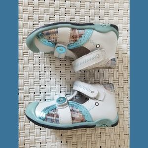 Bartek Kids White Blue First Steps Shoes Sz 7